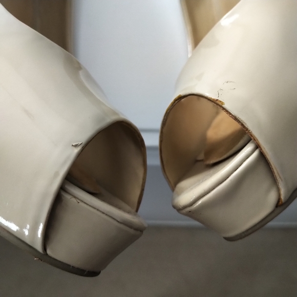 Guess Nude / Beige Peep Toe Heels sz9 - Picture 7 of 10